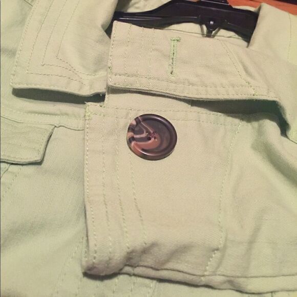 Light green Christopher & Banks jacket size large - Picture 4 of 6